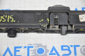 Camera de vizionare spate pentru Ford Focus mk3 15-18 restilizat, cu iluminare și buton, suporturile sunt rupte