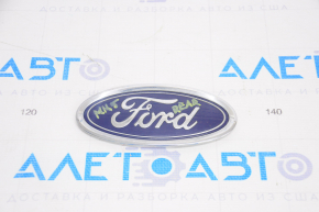 Emblema capacului portbagajului Ford Fusion mk5 13-20, prinsă ruptă.