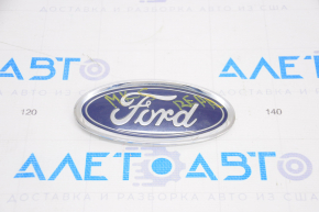 Emblema capacului portbagajului Ford Fusion mk5 13-20, prinsă ruptă.