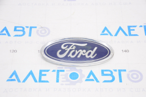 Emblema capacului portbagajului Ford Fusion mk5 13-20, prinsă ruptă.