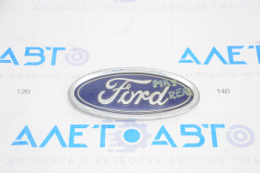 Emblema capacului portbagajului Ford Fusion mk5 13-20, prinsă ruptă.