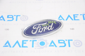 Emblema capacului portbagajului Ford Fusion mk5 13-20, prinsă ruptă.