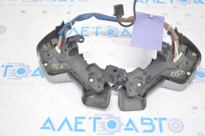 Butoanele de control de pe volanul Toyota Camry v50 12-14 usa LE, XLE tip 2, sunt rupte.