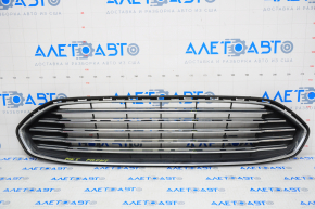 Решетка радиатора grill в сборе с обрамлением Ford Fusion mk5 13-16 царапины