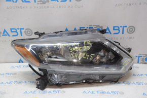 Far dreapta față Nissan Rogue 14-16, gol, halogen, cu suportul rupt, necesită polizare.