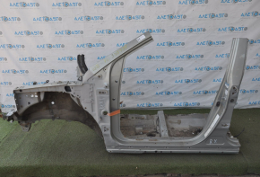 Panoul frontal stânga Lexus RX300 RX330 RX350 RX400h 04-09 argintiu 6T1 cu stâlp central, defect pe lonjeron.