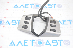 Butonul de control de pe volanul drept al Infiniti FX35 FX45 03-08 este uzat.