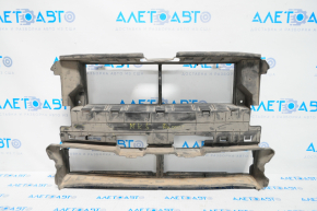 Jaluzele deflectorului radiatorului pentru Ford Fusion mk5 13-16 lipsesc.