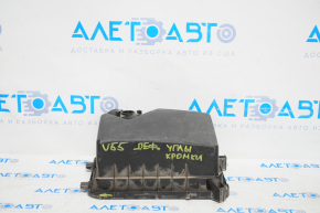 Верхняя крышка корпуса воздушного фильтра Toyota Camry v55 15-17 2.5 usa без расходомера, дефект кромки