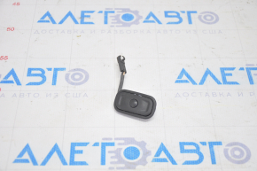 Butoanele de control radio de pe volanul Fiat 500L 14.