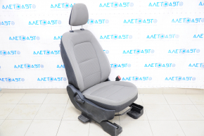 Scaun de pasager Ford Escape MK4 20-22 fără airbag, manual, cu încălzire, material textil gri.