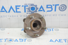 Butucul roții spate stânga Ford Fusion mk5 13-20, complet ruginite.