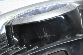 Решетка радиатора grill Nissan Rogue 14-15 без камеры с эмблемой, царапина
