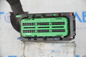 Caracteristica pe blocul ECU al calculatorului motorului Jeep Cherokee KL 14- 2.4 verde.