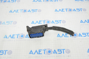 Фишка на блок ECU компьютер двигателя Chevrolet Equinox 10-12 синяя