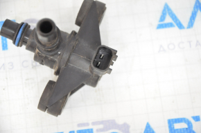 Supapă solenoidă de purjare a vaporilor de combustibil pentru Lincoln MKZ 13-16 3.7 pe admisie