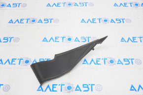 Уплотнитель решетки дворников правый Nissan Altima 19-24