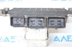 Blocul ECU al motorului Nissan Altima 19- 2.5