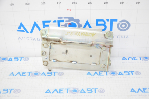 Кронштейн блока ECU компьютер двигателя Nissan Altima 19- 2.5 2 части