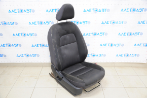 Scaun de pasager Nissan Altima 19- fără airbag, manual, material textil negru, nevoie de curățare.