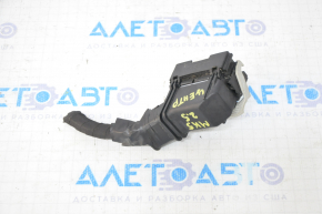 Фишка на блок ECU компьютер двигателя Ford Fusion mk5 13-16 2.5 центральная, большая