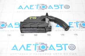 Фишка на блок ECU компьютер двигателя Toyota Prius V 12-17 большая