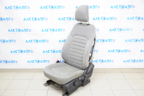 Scaun șofer Ford Fusion mk5 13-16 fără airbag, manual, material textil, gri, necesită curățare chimică.