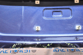 Крышка багажника Chevrolet Malibu 16-23 замята кромка снизу, тычки