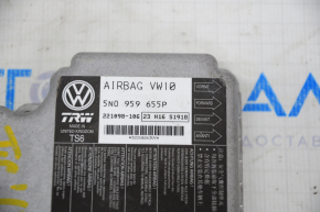 Modulul computerizat SRS airbag pentru airbag-urile de siguranță VW Tiguan 09-17