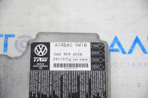 Modulul computerizat SRS airbag pentru airbag-urile de siguranță VW Tiguan 09-17