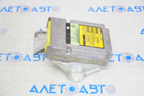 Modulul computerizat al airbag-urilor SRS pentru pernele de siguranță Lexus RX300 98-03 este disponibil pentru reprogramare.