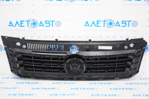 Решетка радиатора grill со значком VW Passat b7 12-15 USA надломана