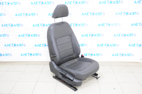 Пассажирское сидение VW Passat b7 12-15 USA с airbag, механическое, с подогревом, кожа, черное, под чистку