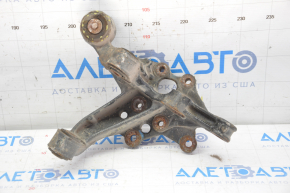 Цапфа задняя правая Toyota Camry v55 15-17 usa, сайлент под замену