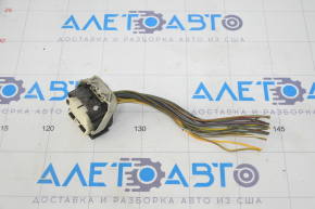 Modulul BCM (Body Control Module) pentru Ford Flex 09-19 este micuț.