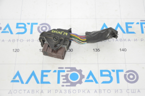 Modulul ECU pentru motorul Nissan Rogue 14-20, cipul pe blocul maro