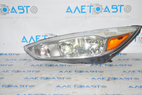 Far stânga față goală Ford Focus mk3 15-18 restilizat halogen luminos.