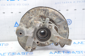 Цапфа со ступицей задняя правая Lexus RX300 98-03 AWD, с кожухом