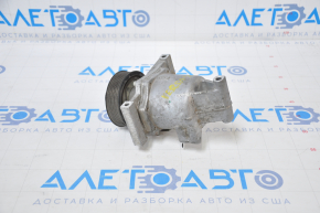 Компрессор кондиционера Nissan Versa 12-19 usa сломана фишка, кривой шкив