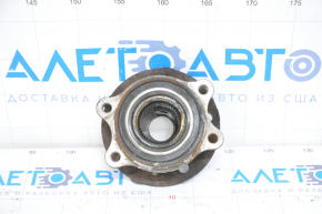 Ступица передняя левая Audi A4 B8 08-16 гудит подшипник