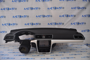 Torpedo panoul frontal cu AIRBAG pentru VW Passat b7 12-15 SUA