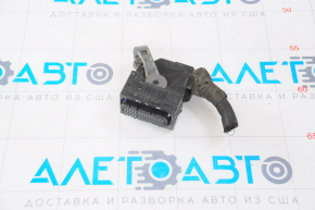 Caracteristica pe blocul ECU al calculatorului motorului Toyota Camry v55 15-17 2.5 SUA este mică.