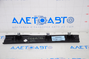 Накладка порога задняя правая Dodge Journey 11-15 черный