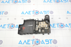 Clemă de baterie plus pentru Audi A4 B8 08-16 sub capotă