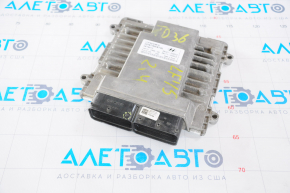 Блок ECU компьютер двигателя Hyundai Sonata 15-19 2.4 надлом фишки