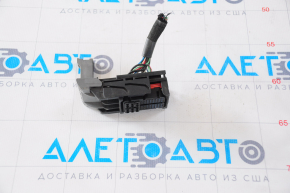 Фишка на блок ECU компьютер двигателя Toyota Prius 30 10-15 малая