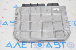 Блок ECU компьютер двигателя Lexus CT200h 11-17