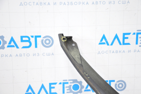 Buza bara fata Ford Focus mk3 15-18, structura de restaurare a prinderii este rupta, taiata