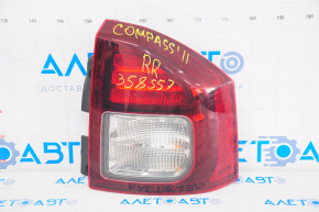 Lampa dreapta Jeep Compass 14-16, model restilizat, culoare inchisa.