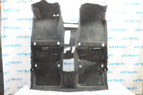 Acoperirea pardoselii pentru Toyota Camry v70 18- negru.